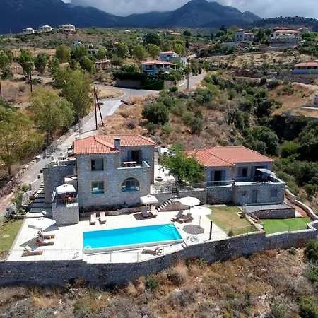 Irini By Elrin Mani 빌라