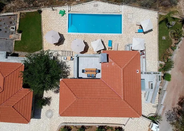 Villa Irini By Elrin Mani Neokhorion (Messenia)